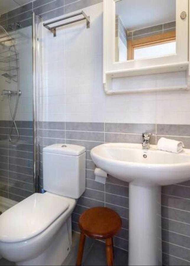 Unifamiliar El Pueyo de Jaca, Panticosa Apartment Bagian luar foto